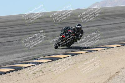 media/Oct-13-2025-Moto Forza (Mon) [[a66d839500]]/3-B Group/Session 2 (Bowl)/